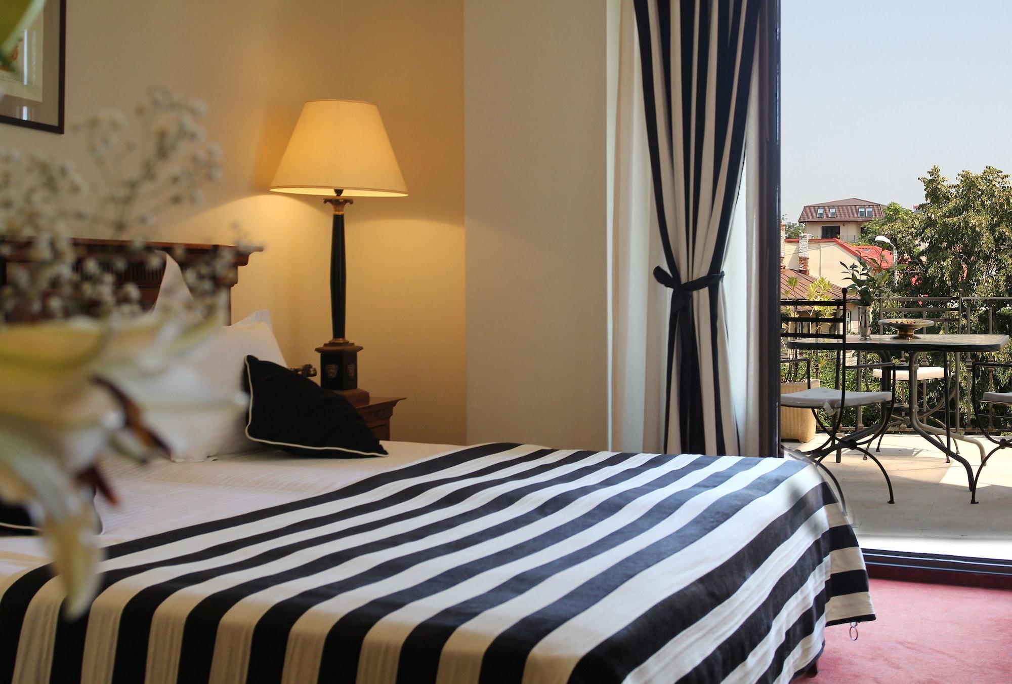 Arc De Triomphe Apartments Bucureşti Ngoại thất bức ảnh