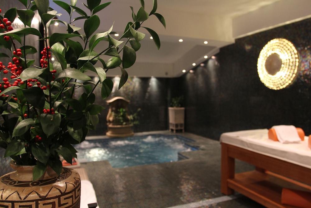 Arc De Triomphe Apartments Bucureşti Ngoại thất bức ảnh
