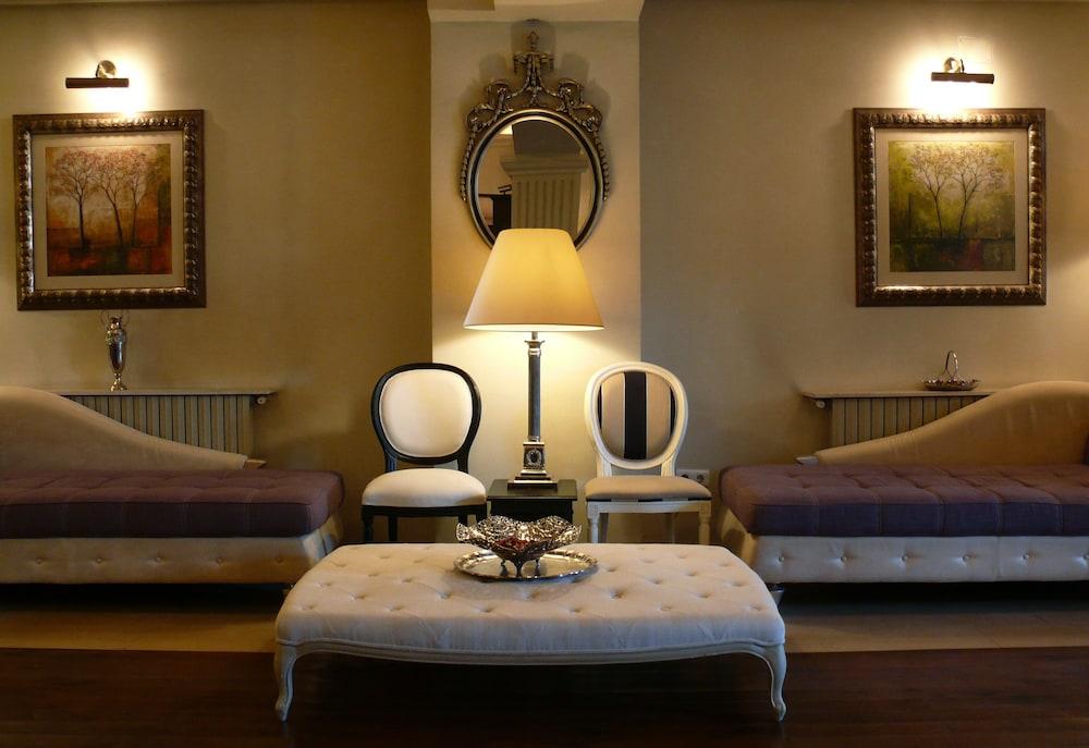 Arc De Triomphe Apartments Bucureşti Ngoại thất bức ảnh