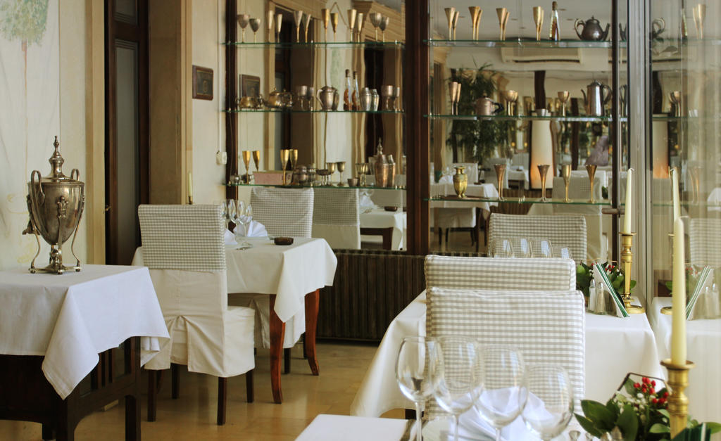 Arc De Triomphe Apartments Bucureşti Ngoại thất bức ảnh